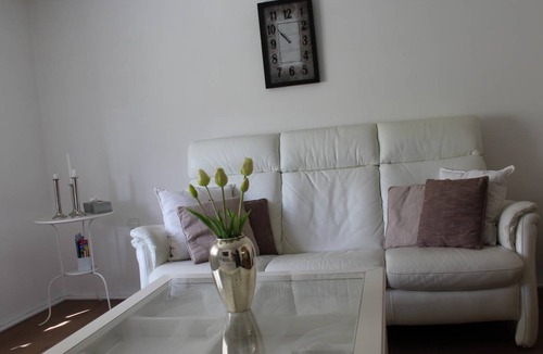 Rohrdorf Apartment | 57 m² Apartment ∙ 2 guests