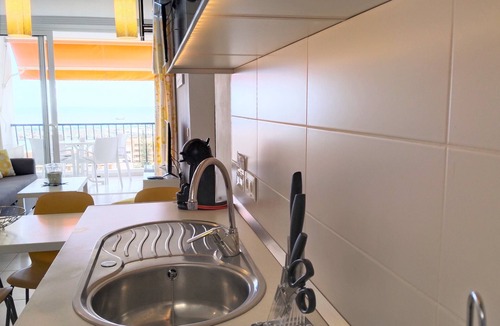 Los Cristianos Apartment | 5mn from the beach: Lemon trees apartment with panoramic ocean view