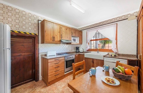 Santa Maria del Cami House | 6 bedroom villa within walking distance to Port Pollensa