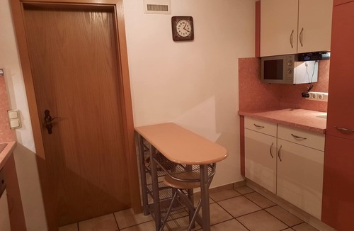 Reit im Winkl Apartment | 6) Vier-Raum-Ferienwohnung 90qm, bis zu 6 Personen, Dusche/WC, 3 Extra-Schlafzimmer, Küche, Balkon