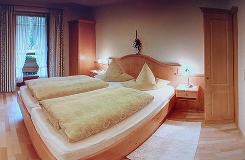 Weissbach an der Alpenstrasse Apartment | 60 m² Apartment ∙ 2 bedrooms ∙ 4 guests