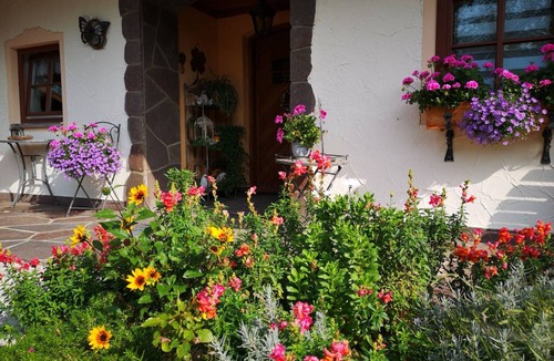 Marquartstein Apartment | 60 m² Apartment ∙ 2 bedrooms ∙ 4 guests