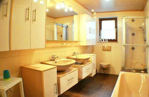 Gotteszell Apartment | 60 m² Apartment ∙ 2 bedrooms ∙ 5 guests