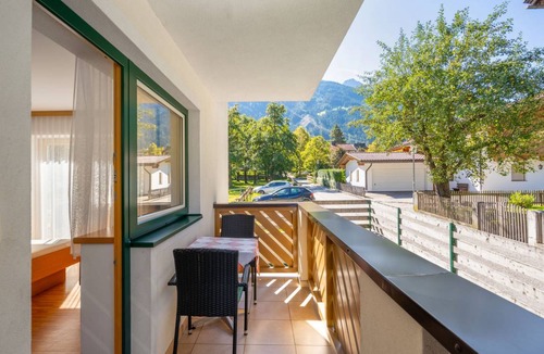 Mayrhofen Apartment | 60 m² Apartment ∙ 2 bedrooms ∙ 4 guests