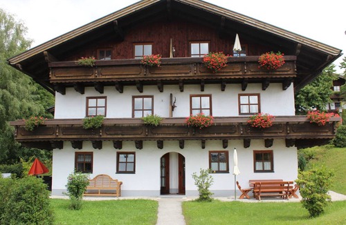 Hauzenberg Apartment | 60 m² Apartment ∙ 2 bedrooms ∙ 5 guests