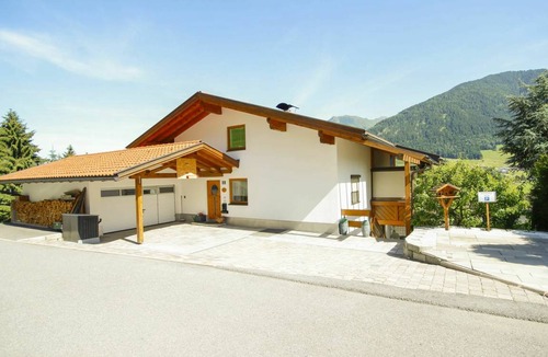 Oberperfuss Apartment | 60 m² Apartment ∙ 2 bedrooms ∙ 5 guests