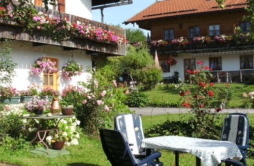 Fischbachau Apartment | 60 m² Apartment ∙ 2 bedrooms ∙ 4 guests
