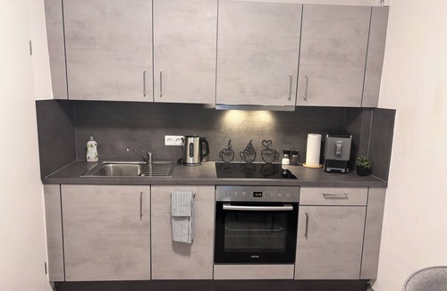 Datteln House | 60 m² bungalow with garden | W-LAN | bathtub | washing machine | modern | SmartTV