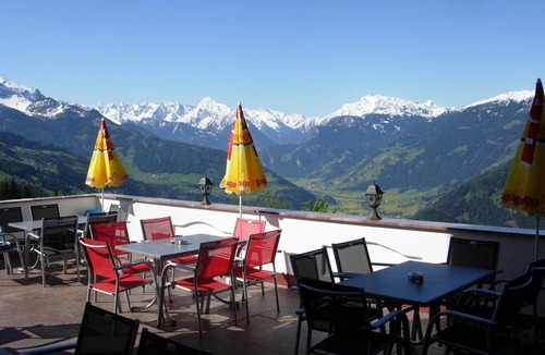 Distelberg Apartment | 62 m² Apartment ∙ 2 bedrooms ∙ 7 guests
