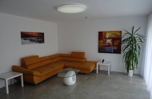 Bad Neustadt an der Saale Apartment | 65 m² Apartment ∙ 1 bedroom ∙ 4 guests