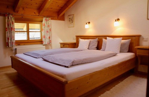Peissenberg Apartment | 65 m² Apartment ∙ 2 bedrooms ∙ 4 guests