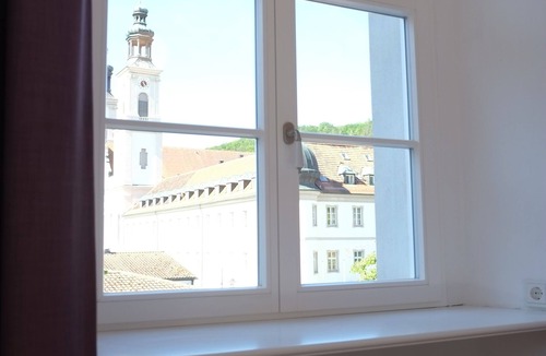 Pielenhofen Apartment | 65sqm apartment "Klosterblick" in the newly renovated historic vicarage Pielenhofen