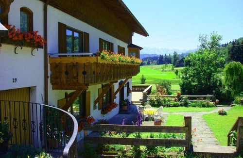 Ofterschwang Apartment | 66 m² Apartment ∙ 2 bedrooms ∙ 5 guests