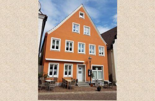 Harburg Bed & Breakfast | 66 m² Bed and breakfast ∙ 3 bedrooms ∙ 5 guests