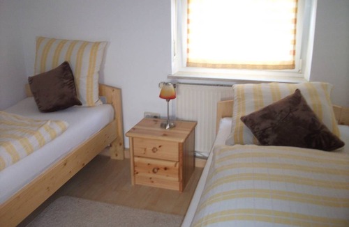 Dittelbrunn Apartment | 68 m² Apartment ∙ 3 bedrooms ∙ 5 guests