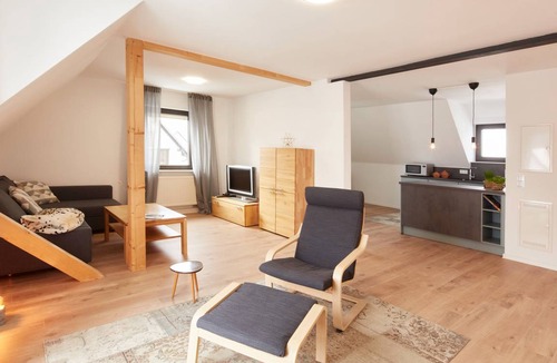 Hochstadt a. Main Apartment | 69 m² Apartment ∙ 1 bedroom ∙ 4 guests