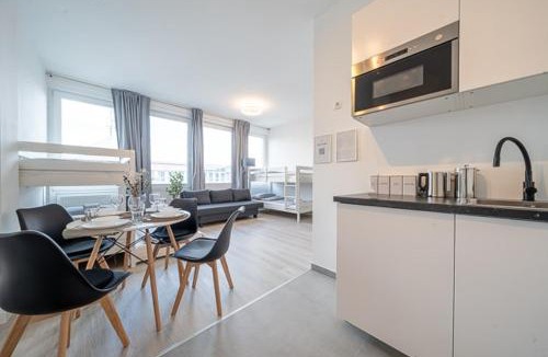 Englschalking Apartment | 7 Modern city studio for 7 Bogenhausen near Messe Munich