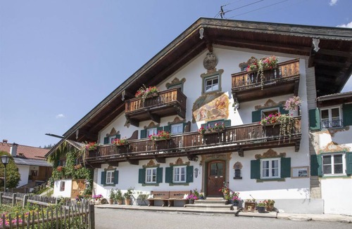 Wallgau Apartment | 70 m² Apartment ∙ 2 bedrooms ∙ 5 guests