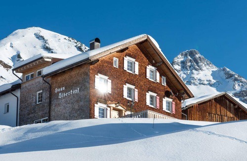 Steeg Apartment | 70 m² Apartment ∙ 2 bedrooms ∙ 4 guests