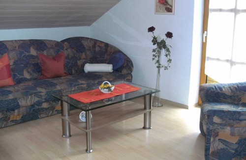 Blaibach Apartment | 70 m² Apartment ∙ 2 bedrooms ∙ 4 guests