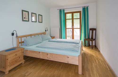 Chamerau Apartment | 70 m² Apartment ∙ 2 bedrooms ∙ 4 guests