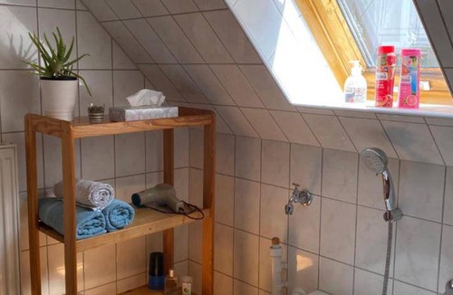 Frickenhausen a. Main Apartment | 70 m² Apartment ∙ 2 bedrooms ∙ 3 guests