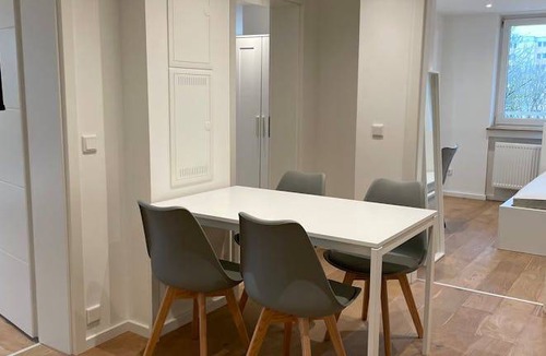 Neuperlach Resort | 70 m² Private room ∙ 1 bedroom ∙ 1 guest