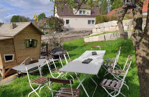 Ichenhausen Apartment | 72 m² Apartment ∙ 2 bedrooms ∙ 6 guests