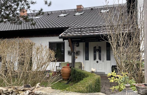 Pitzling Apartment | 72 m² Apartment ∙ 2 bedrooms ∙ 3 guests
