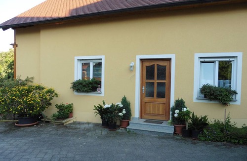 Heilsbronn Apartment | 72 m² Apartment ∙ 3 bedrooms ∙ 6 guests