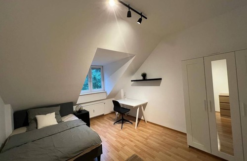 Obergiesing - Fasangarten Resort | 73 m² Private room ∙ 1 bedroom ∙ 1 guest