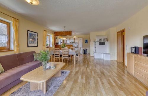 Spiegelau Apartment | 73 m² Apartment ∙ 2 bedrooms ∙ 6 guests
