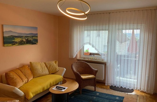 Zeyern Apartment | 75 m² Apartment ∙ 2 bedrooms ∙ 3 guests