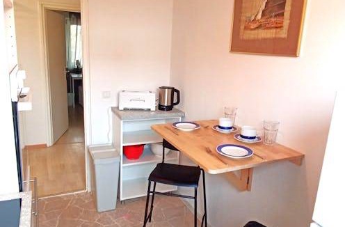 Munchen District Apartment | 75 m² Apartment ∙ 3 bedrooms ∙ 4 guests