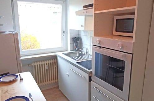 Munchen District Apartment | 75 m² Apartment ∙ 3 bedrooms ∙ 4 guests