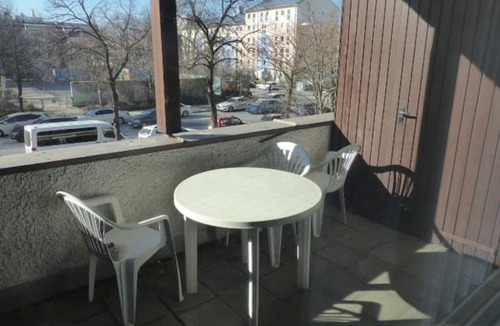 Milbertshofen - Am Hart Apartment | 76 m² Apartment ∙ 3 bedrooms ∙ 3 guests