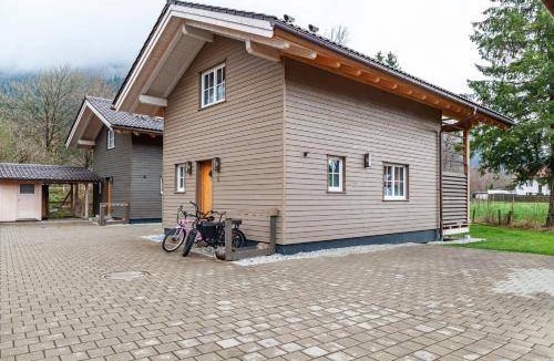 Farchant Ski Chalet | 77 m² Chalet ∙ 2 bedrooms ∙ 7 guests