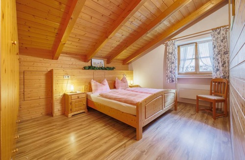 Sankt Valentin Apartment | 78 m² Apartment ∙ 2 bedrooms ∙ 4 guests