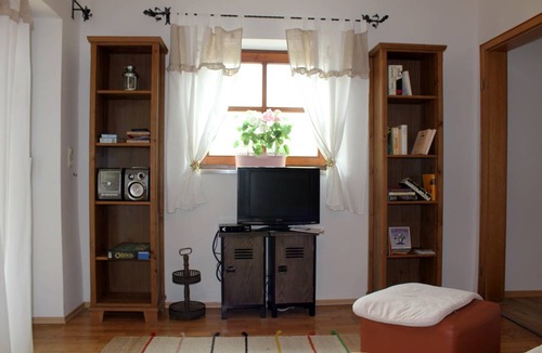 Tittmoning House | 78 m² House ∙ 2 bedrooms ∙ 5 guests