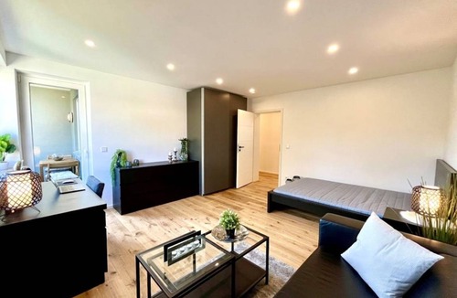 Ramersdorf - Perlach Resort | 78 m² Private room ∙ 1 bedroom ∙ 1 guest