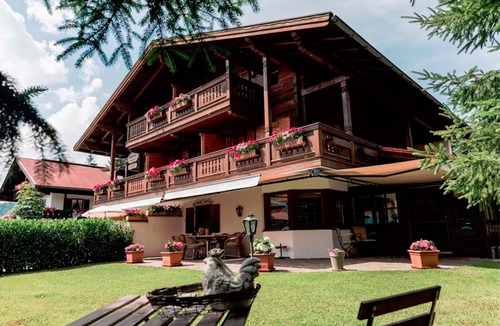 Entfelden Apartment | (8) Vier-Raum-Ferienwohnung 85qm, 2 Bäder, 3 Schlafzimmer, Küche und Balkon