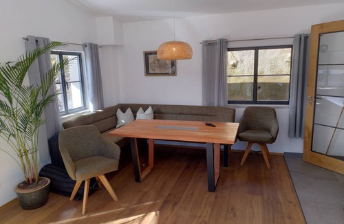 Kiefersfelden Apartment | 80 m² Apartment ∙ 2 bedrooms ∙ 4 guests