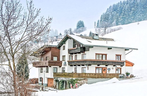 Schwaz Apartment | 80 m² Apartment ∙ 1 bedroom ∙ 4 guests