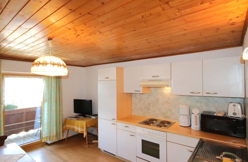 Schwaz Apartment | 80 m² Apartment ∙ 1 bedroom ∙ 4 guests