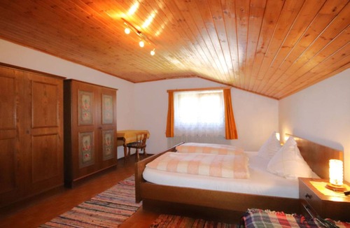 Schwaz Apartment | 80 m² Apartment ∙ 1 bedroom ∙ 4 guests