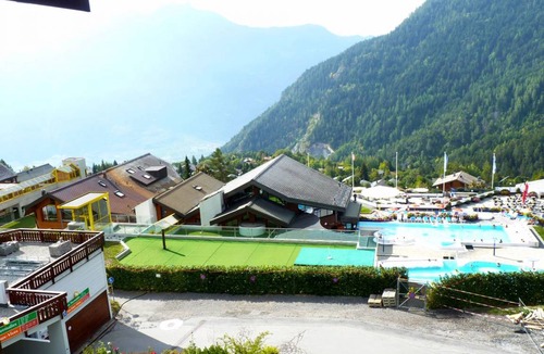 Ovronnaz Apartment | 80 m² Apartment ∙ 2 bedrooms ∙ 4 guests