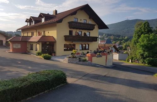 Rimbach Apartment | 80 m² Apartment ∙ 2 bedrooms ∙ 5 guests
