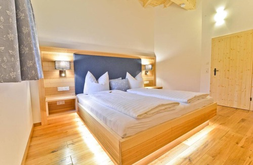 Arnbruck Apartment | 80 m² Apartment ∙ 2 bedrooms ∙ 5 guests