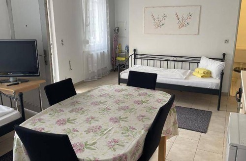 Mitte Apartment | 80 m² Apartment ∙ 2 bedrooms ∙ 7 guests