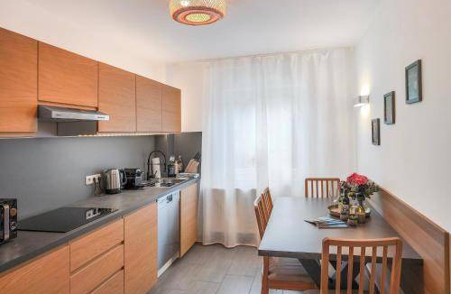 Mitte Apartment | 80 m² Apartment ∙ 2 bedrooms ∙ 4 guests